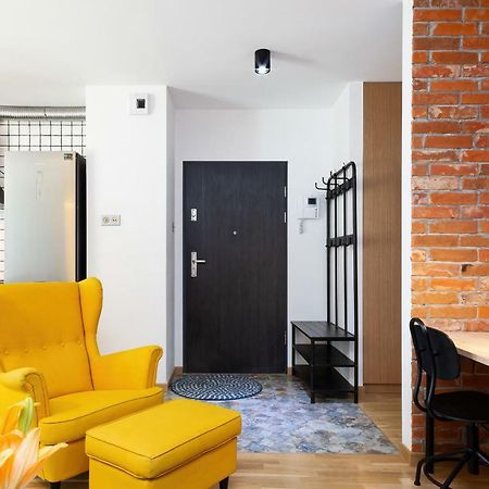 Botanic Gardens Apartment With Free Garage Wroclaw By Noclegi Renters Екстериор снимка