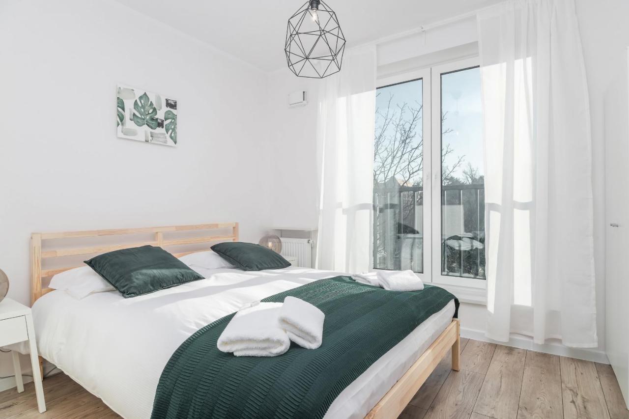 Botanic Gardens Apartment With Free Garage Wroclaw By Noclegi Renters Екстериор снимка
