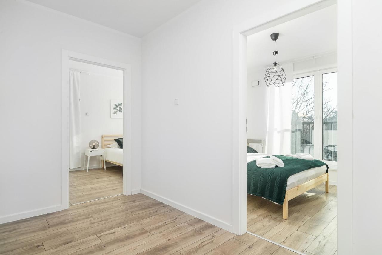 Botanic Gardens Apartment With Free Garage Wroclaw By Noclegi Renters Екстериор снимка