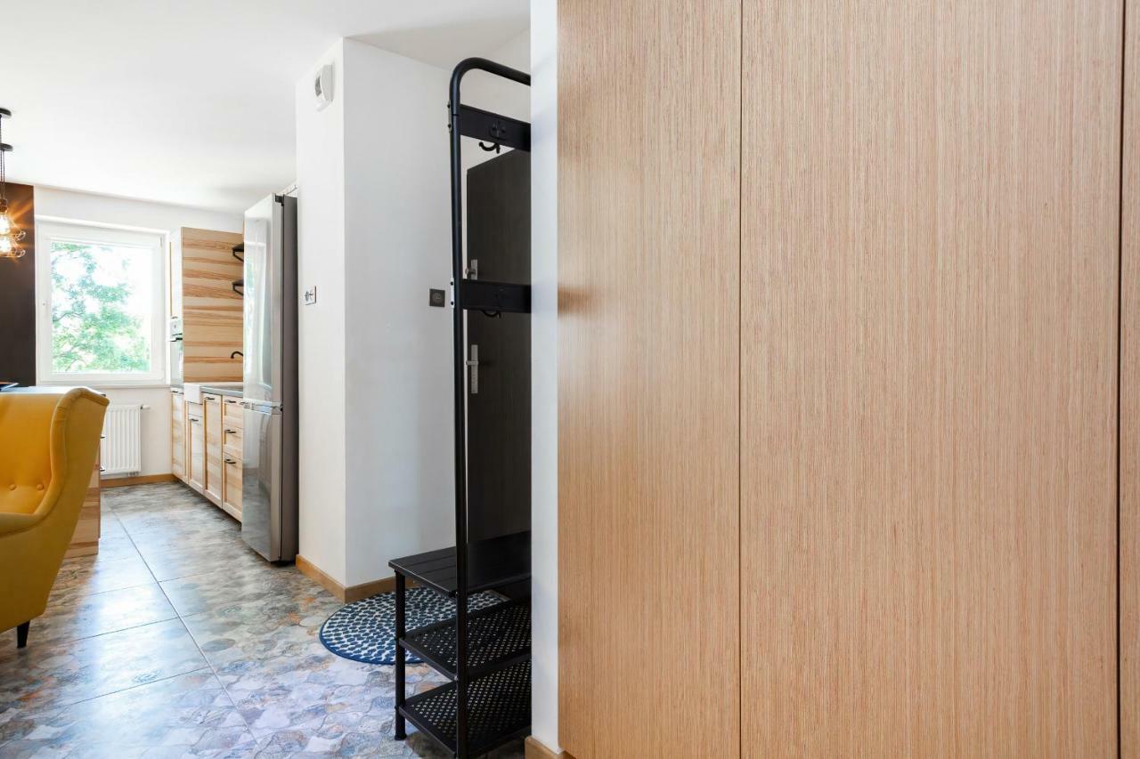 Botanic Gardens Apartment With Free Garage Wroclaw By Noclegi Renters Екстериор снимка