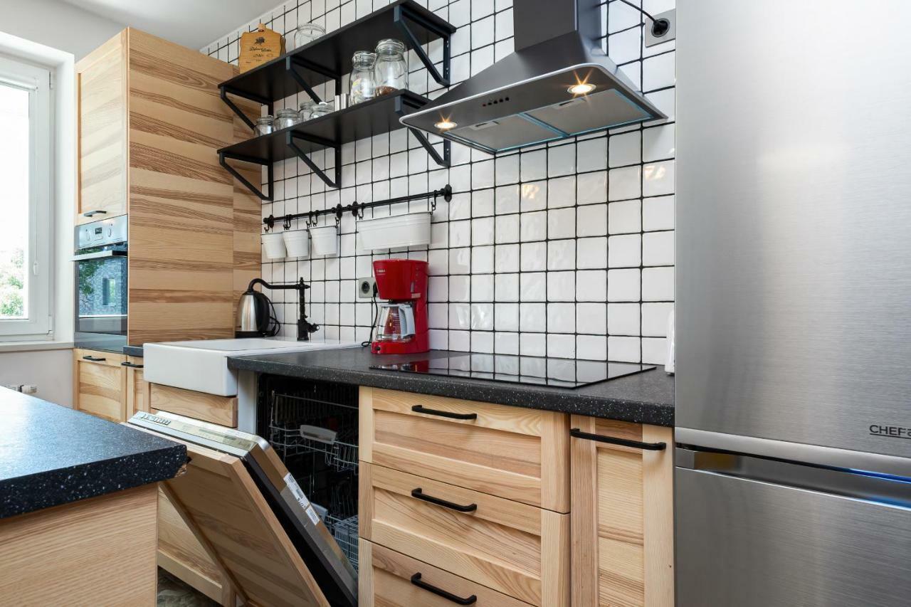 Botanic Gardens Apartment With Free Garage Wroclaw By Noclegi Renters Екстериор снимка