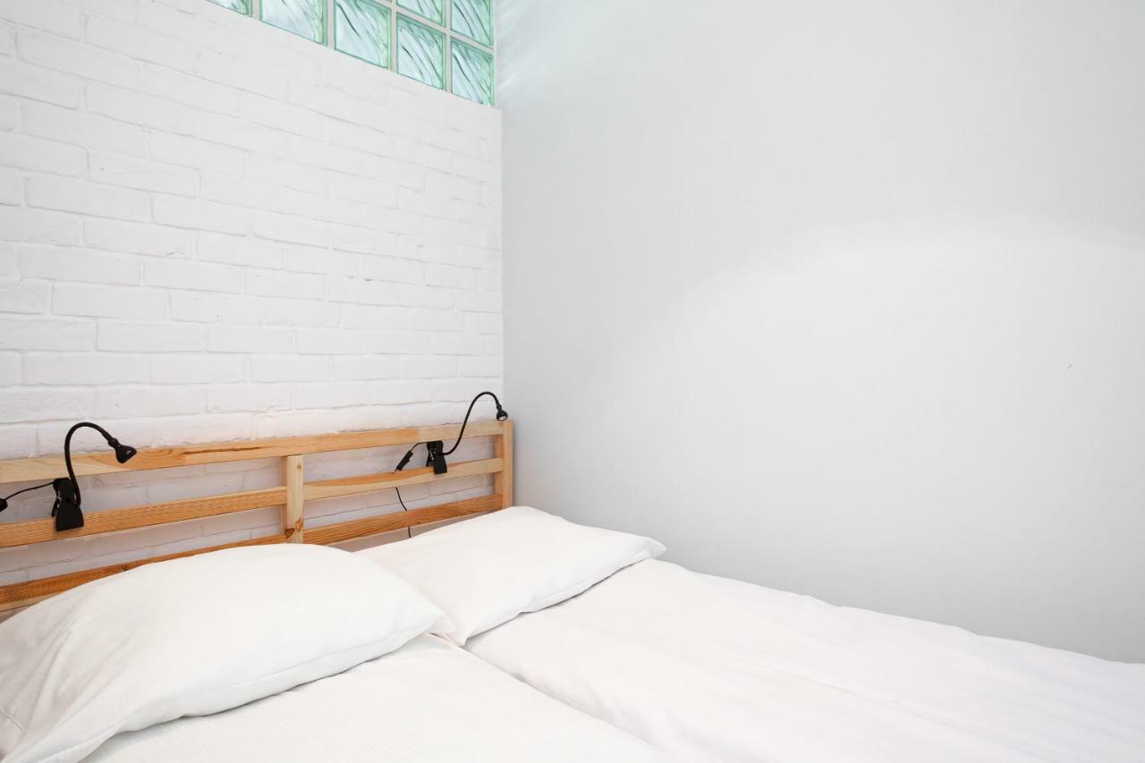 Botanic Gardens Apartment With Free Garage Wroclaw By Noclegi Renters Екстериор снимка